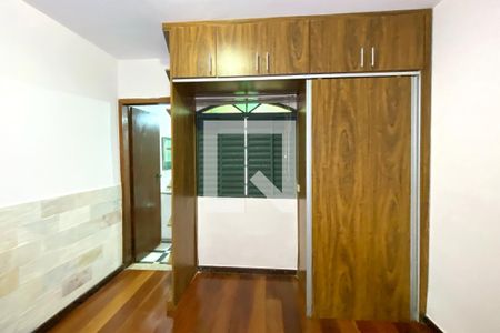 Suite 1 de casa para alugar com 4 quartos, 85m² em Dom Cabral, Belo Horizonte
