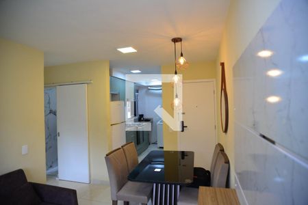 Sala de apartamento à venda com 2 quartos, 40m² em Itanhangá, Rio de Janeiro