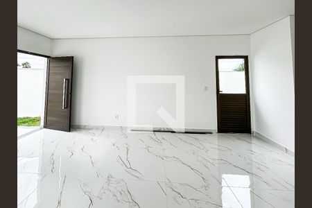 Casa de Condomínio à venda com 2 quartos, 140m² em Trevo, Belo Horizonte