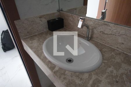 Lavabo de casa de condomínio à venda com 3 quartos, 140m² em Trevo, Belo Horizonte