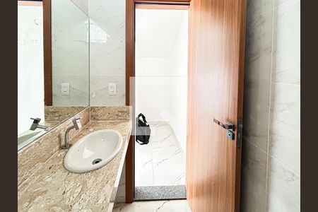 Casa de Condomínio à venda com 2 quartos, 140m² em Trevo, Belo Horizonte