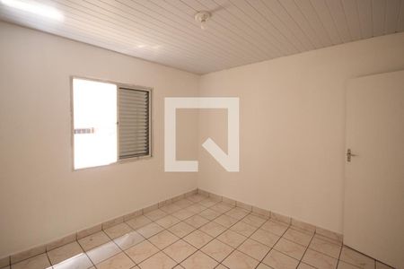 Quarto 2 de casa à venda com 3 quartos, 120m² em Vila Medeiros, São Paulo