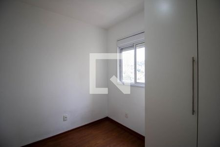 Quarto 1 de apartamento para alugar com 3 quartos, 73m² em Jardim Henriqueta, Taboão da Serra