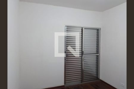 Quarto de casa à venda com 3 quartos, 150m² em Água Rasa, São Paulo