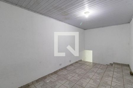 Quarto  de casa para alugar com 2 quartos, 60m² em Parque Guarani, São Paulo