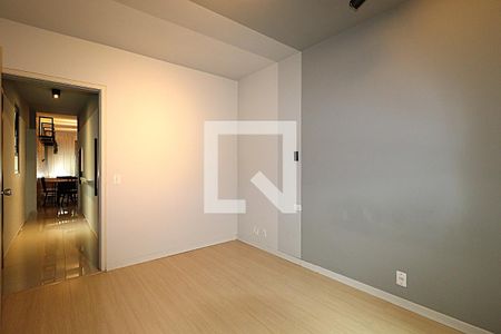 Quarto  de apartamento à venda com 1 quarto, 45m² em Bom Fim, Porto Alegre