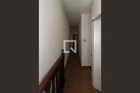 Corredor de casa à venda com 4 quartos, 200m² em Vila Antonieta, São Paulo