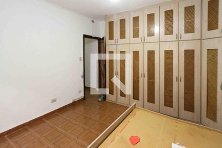 Quarto de casa à venda com 4 quartos, 200m² em Vila Antonieta, São Paulo