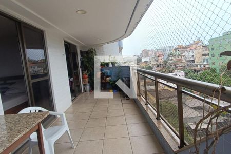 Varanda de apartamento para alugar com 3 quartos, 109m² em Jardim Vinte E Cinco de Agosto, Duque de Caxias