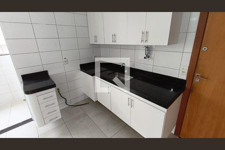 Apartamento para alugar com 4 quartos, 110m² em Buritis, Belo Horizonte
