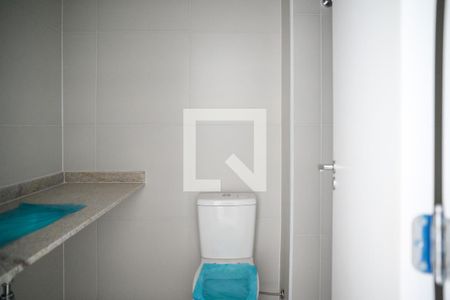 Banheiro de kitnet/studio à venda com 1 quarto, 22m² em Paraíso, São Paulo