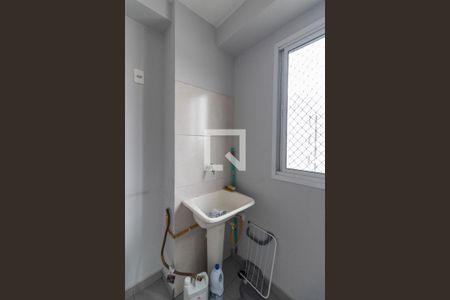 Sala/Cozinha/Área de Serviço  de apartamento para alugar com 2 quartos, 34m² em Jardim America da Penha, São Paulo