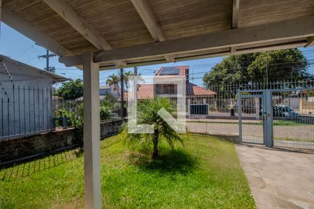 Vista de casa à venda com 4 quartos, 300m² em Cristal, Porto Alegre