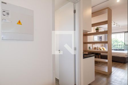 Quarto de kitnet/studio para alugar com 1 quarto, 31m² em Consolação, São Paulo