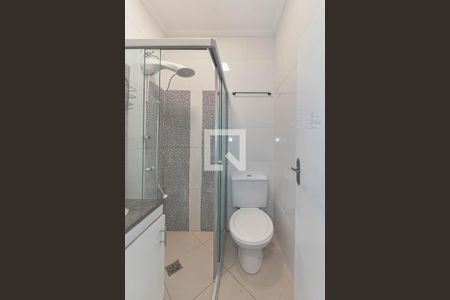 Banheiro de kitnet/studio para alugar com 1 quarto, 9m² em Brooklin, São Paulo