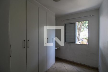 Quarto 2 de apartamento para alugar com 2 quartos, 53m² em Parque Ipe, São Paulo