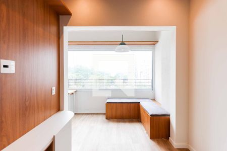 Sala / Cozinha de apartamento para alugar com 1 quarto, 32m² em Butantã, São Paulo