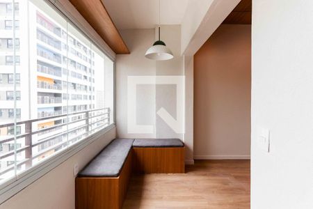 Sala / Cozinha de apartamento para alugar com 1 quarto, 32m² em Butantã, São Paulo