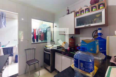 Cozinha de apartamento à venda com 2 quartos, 80m² em Vila Alpina, São Paulo