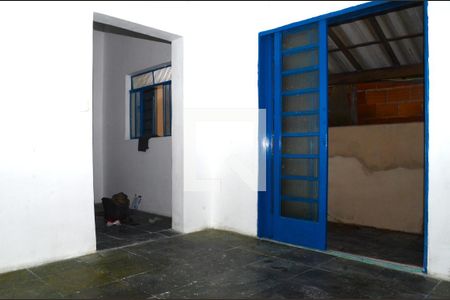 Sala de casa para alugar com 2 quartos, 70m² em Providência, Belo Horizonte