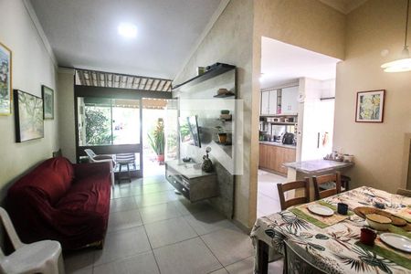 Sala de casa de condomínio para alugar com 3 quartos, 470m² em Itapuã, Salvador