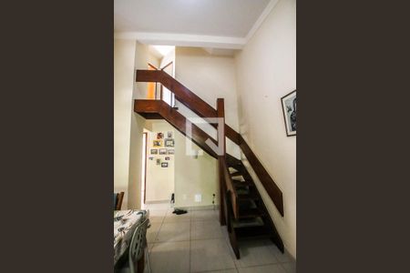 Sala de casa de condomínio para alugar com 3 quartos, 470m² em Itapuã, Salvador