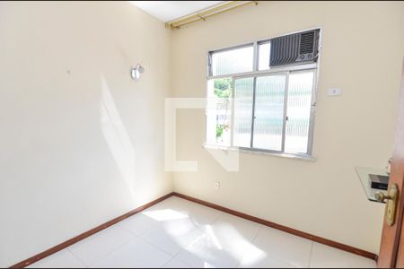 Quarto 1 de apartamento à venda com 2 quartos, 80m² em Tijuca, Rio de Janeiro