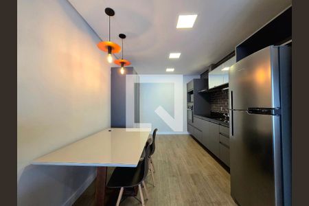 Cozinha de apartamento para alugar com 1 quarto, 61m² em Moema, São Paulo