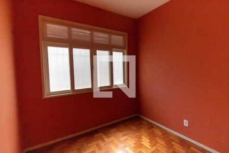 Quarto 1 de apartamento para alugar com 2 quartos, 60m² em Boa Viagem, Niterói