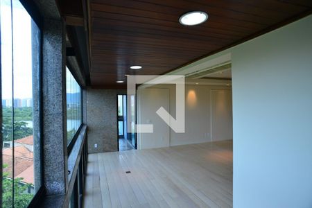 Sala Principal de apartamento à venda com 4 quartos, 392m² em Barra da Tijuca, Rio de Janeiro