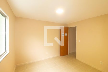 Quarto 1 de casa de condomínio para alugar com 2 quartos, 70m² em Guaratiba, Rio de Janeiro