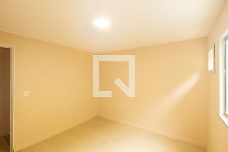 Quarto 1 de casa de condomínio para alugar com 2 quartos, 70m² em Guaratiba, Rio de Janeiro