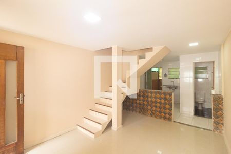 Sala de casa de condomínio para alugar com 2 quartos, 70m² em Guaratiba, Rio de Janeiro