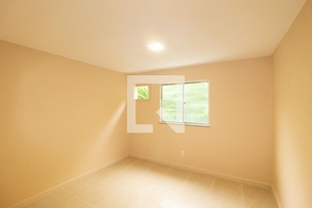 Quarto 1 de casa de condomínio para alugar com 2 quartos, 70m² em Guaratiba, Rio de Janeiro