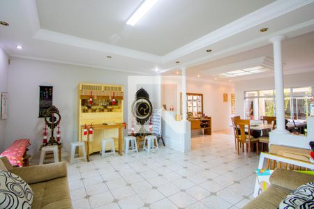 Sala de casa à venda com 3 quartos, 242m² em Vila Aquilino, Santo André