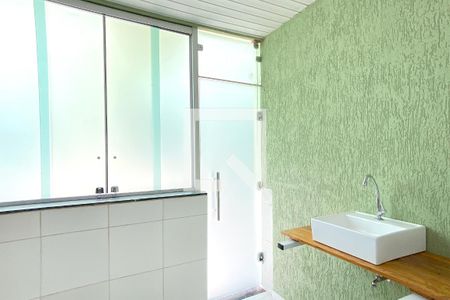 Sala de casa para alugar com 1 quarto, 40m² em Dom Cabral, Belo Horizonte