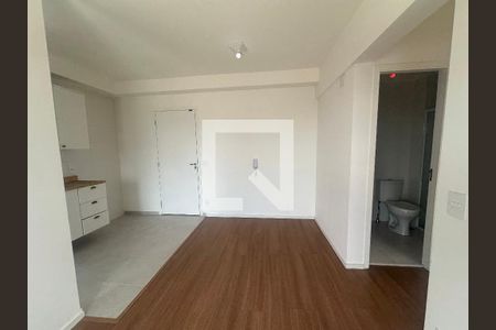 Sala de apartamento para alugar com 2 quartos, 42m² em Nova Aldeinha, Barueri