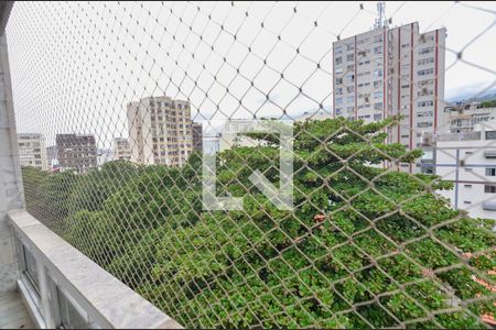 Sala de apartamento para alugar com 1 quarto, 81m² em Grajaú, Rio de Janeiro