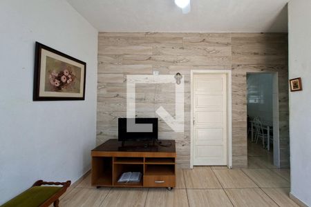 Sala de casa de condomínio para alugar com 1 quarto, 65m² em Guilhermina, Praia Grande
