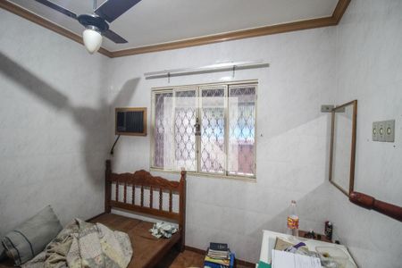Quarto 1 de casa para alugar com 2 quartos, 170m² em Maria José, Nova Iguaçu