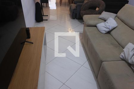 Sala  de casa à venda com 3 quartos, 125m² em Jardim Paraventi, Guarulhos