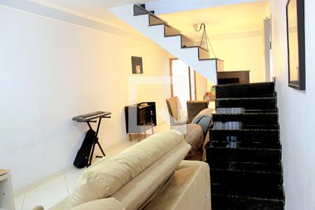 Sala  de casa à venda com 3 quartos, 125m² em Jardim Paraventi, Guarulhos