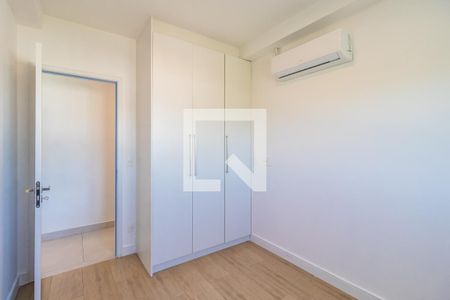 Quarto 1 de apartamento para alugar com 2 quartos, 74m² em Alphaville Empresarial, Barueri