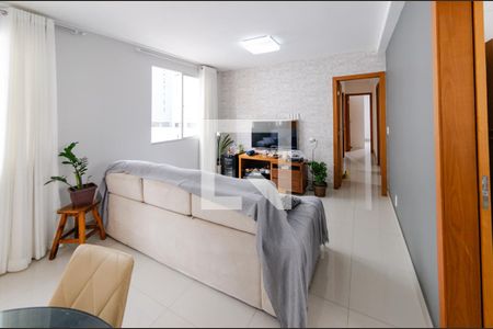 Sala de apartamento à venda com 4 quartos, 92m² em Grajaú, Belo Horizonte