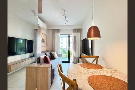 Sala/Cozinha de apartamento à venda com 1 quarto, 30m² em Indianópolis, São Paulo