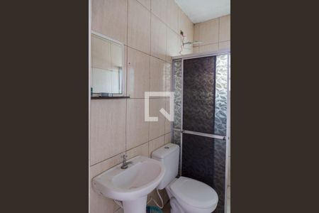 Banheiro de casa para alugar com 3 quartos, 60m² em Parque Jurema, Guarulhos