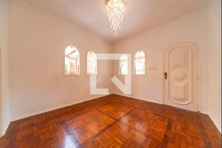Sala de casa para alugar com 2 quartos, 300m² em Vila Gilda, Santo André