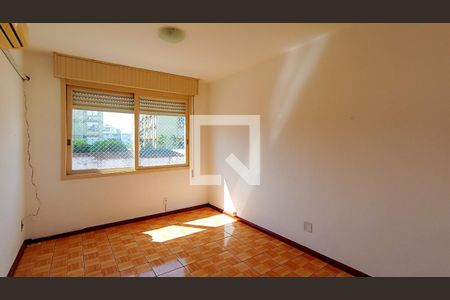 Quarto 1 de apartamento à venda com 2 quartos, 77m² em Cristal, Porto Alegre