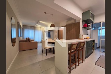 Cozinha de apartamento para alugar com 2 quartos, 68m² em Vila Olímpia, São Paulo