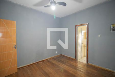 Suíte 1 de casa para alugar com 2 quartos, 65m² em Tribobó, São Gonçalo